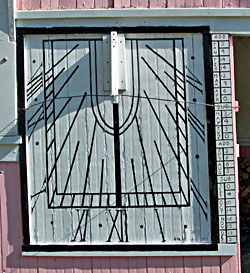 Details of the Porter Sundial